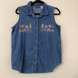 Vintage 90s Denim Wearable Art Fish Artsy Embroidered Sleeveless Button Down XL